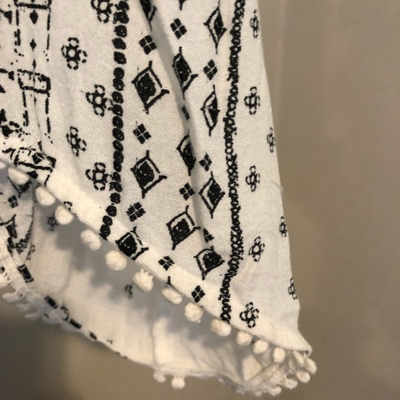 Urban outfitters open back boho tank - Picture 3 of 7